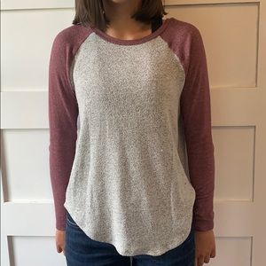 American Eagle Long Sleeve